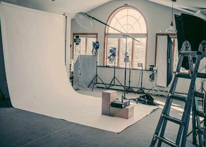  معیارهای مهم برای انتخاب بهترین آتلیه در کرج